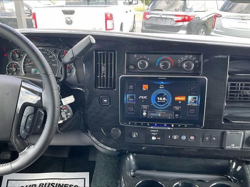Used 2024 GMC Savana 2500 w/ Driver Convenience Package RWD image 12
