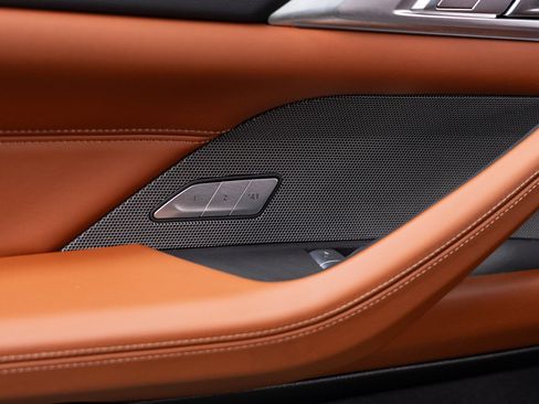 Used 2025 BMW M4 Coupe w/ Executive Package image 48