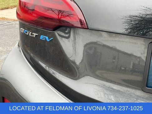Used 2020 Chevrolet Bolt Premier w/ Infotainment Package image 31
