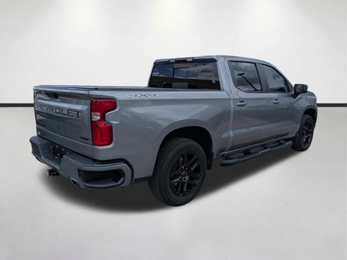 Used 2023 Chevrolet Silverado 1500 RST w/ Convenience Package II AWD/4WD image 4