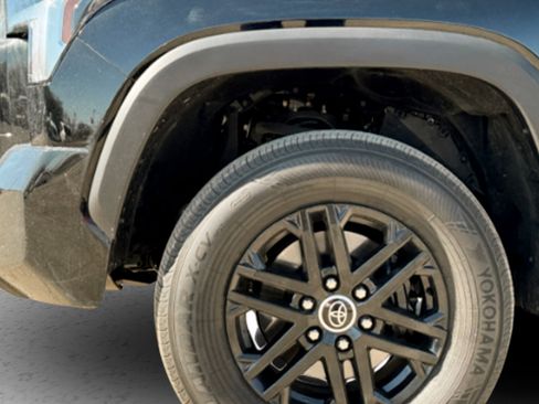 Used 2024 Toyota Tundra SR5 image 9