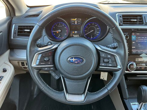 Used 2019 Subaru Outback 2.5i Premium image 20