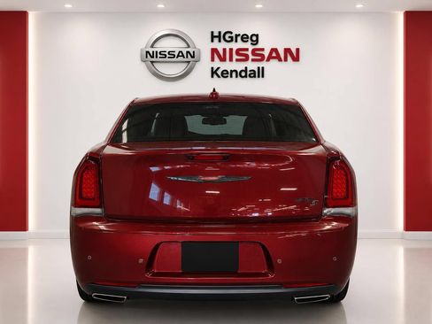Used 2023 Chrysler 300 S RWD image 6