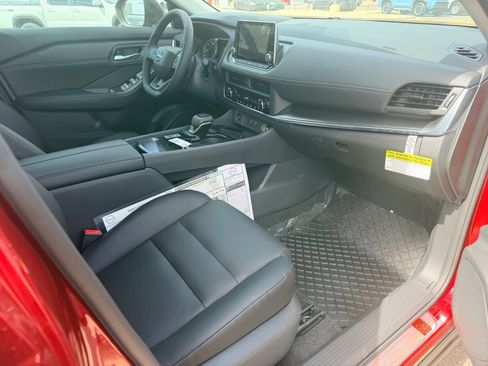New 2026 Nissan Rogue Dark Armor FWD image 11