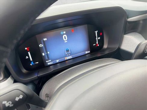 New 2025 Ford Maverick XLT w/ XLT Luxury Package image 11