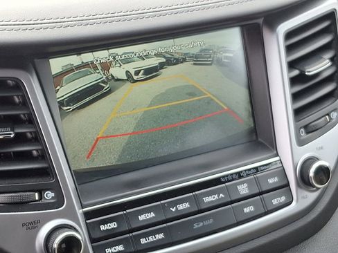 Used 2017 Hyundai Tucson Limited image 18