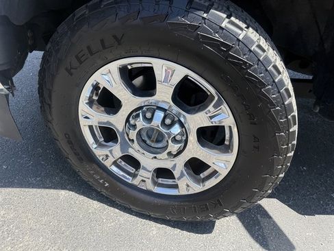 Used 2022 Ford F350 Lariat w/ Lariat Ultimate Package AWD/4WD image 14