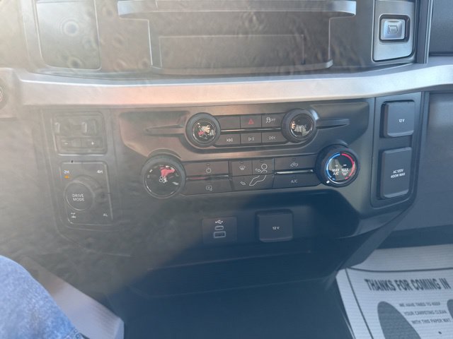 New 2026 Ford F250 XLT w/ FX4 Off-Road Package AWD/4WD image 16