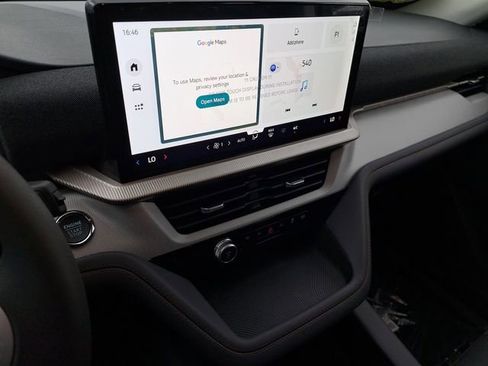 New 2026 Ford Explorer Active image 13