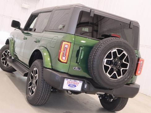 New 2025 Ford Bronco Outer Banks image 29