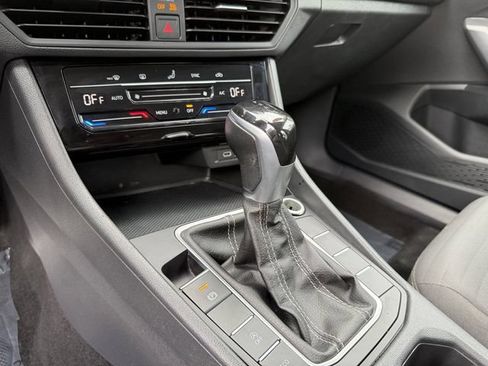 Used 2025 Volkswagen Jetta S FWD image 21