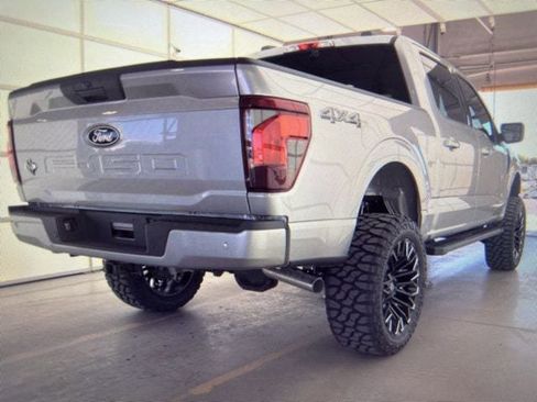 Used 2026 Ford F150 XLT w/ XLT Black Appearance Package image 6