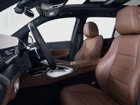 Certified 2024 Mercedes-Benz GLS 450 4MATIC image 18