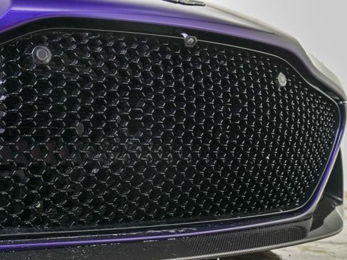 Used 2023 Aston Martin DBS Coupe image 39