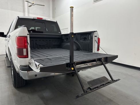 Used 2018 Ford F150 King Ranch w/ Equipment Group 601A Luxury AWD/4WD image 16