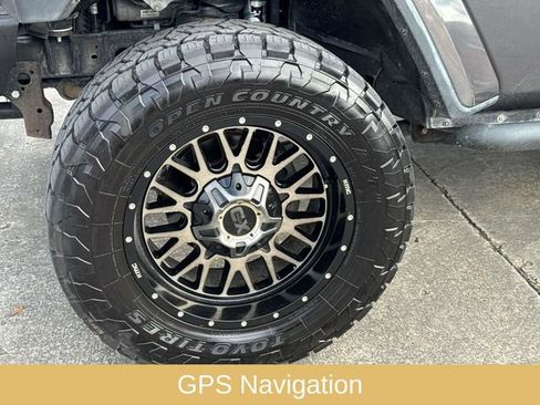 Used 2018 Jeep Wrangler Unlimited Sahara w/ Dual Top Group image 5