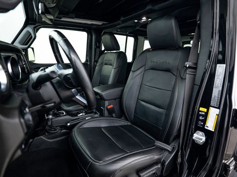 Used 2021 Jeep Wrangler Unlimited Sahara w/ Cold Weather Group image 11