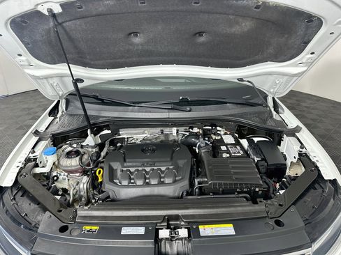 Used 2023 Volkswagen Tiguan SE R-Line FWD image 35