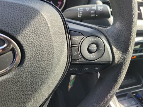 Used 2023 Toyota RAV4 LE FWD image 27