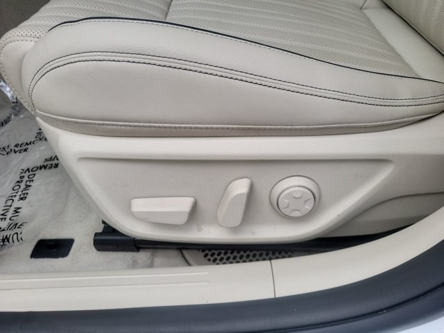 Certified 2026 Genesis G70 2.5T Prestige RWD image 12