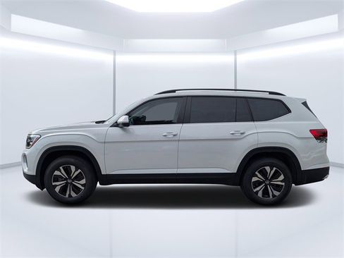 New 2026 Volkswagen Atlas SE image 6