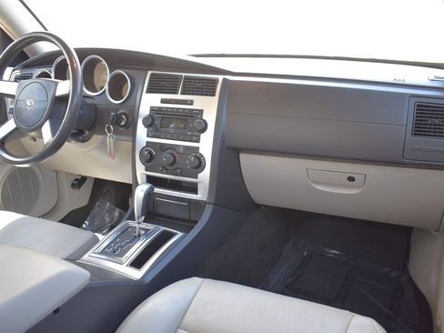 Used 2007 Dodge Charger R/T RWD image 12