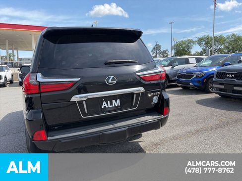 Used 2018 Lexus LX 570 4WD w/ Luxury Package image 30