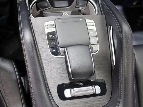Used 2020 Mercedes-Benz GLE 580 4MATIC image 29