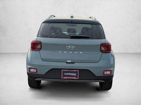 New 2026 Hyundai Venue SEL image 7
