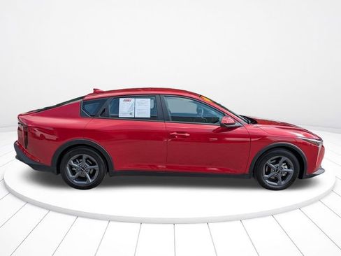Used 2025 Kia K4 FWD image 3