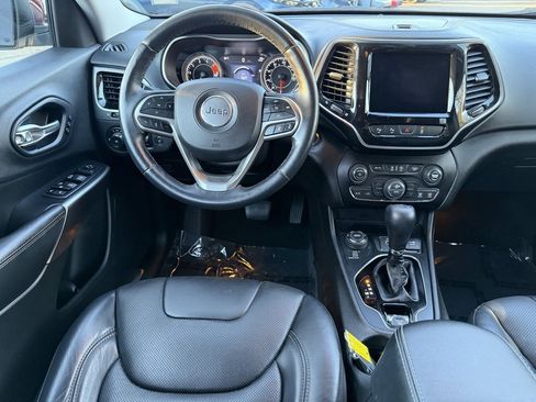 Used 2019 Jeep Cherokee Limited w/ Luxury Group image 14