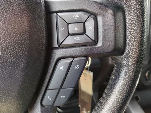Used 2016 Ford F150 XLT w/ Equipment Group 302A Luxury AWD/4WD image 24