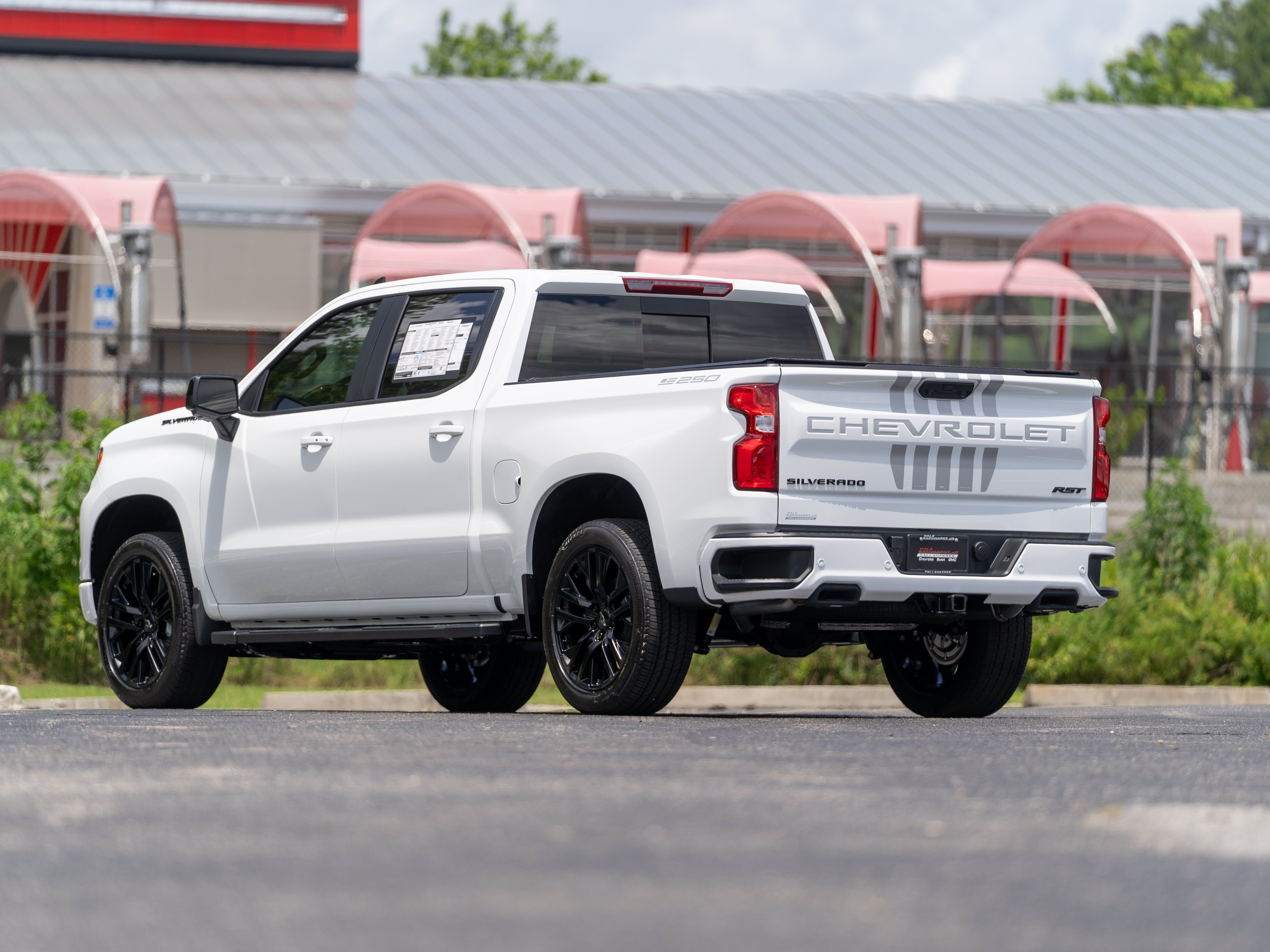New 2026 Chevrolet Silverado 1500 RST AWD/4WD image 3