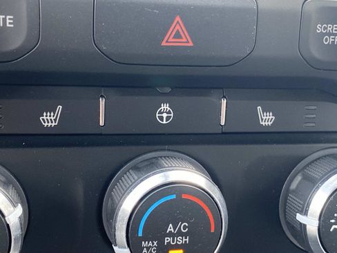 Certified 2023 RAM 1500 Big Horn image 33