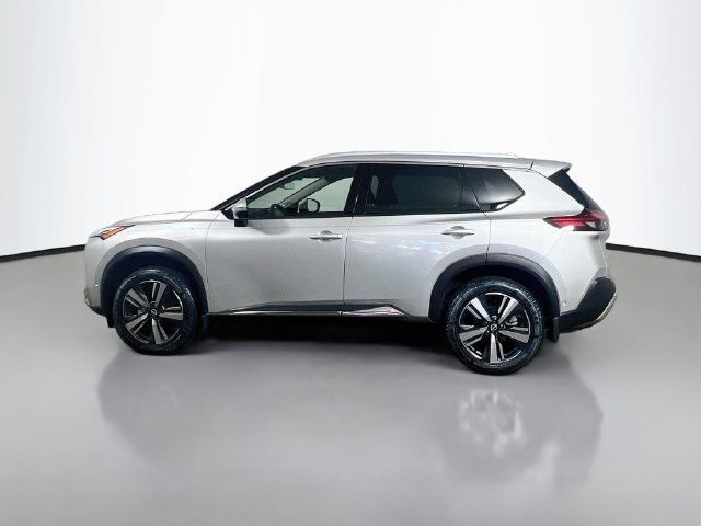 Used 2023 Nissan Rogue Platinum w/ Platinum Premium Package FWD image 6