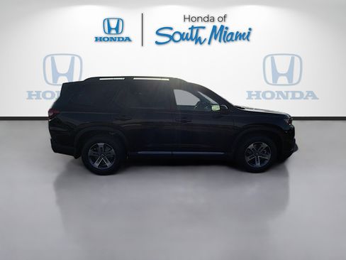 New 2026 Honda Pilot EX-L image 8