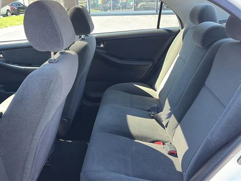 Used 2007 Toyota Corolla S image 12