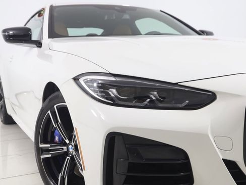 Used 2023 BMW M440i Coupe image 20
