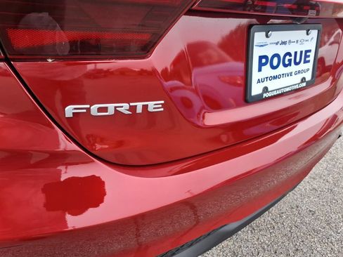 Used 2024 Kia Forte LXS w/ LXS Technology Package FWD image 23