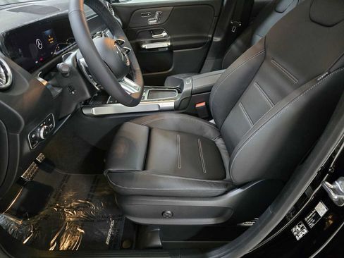 New 2026 Mercedes-Benz GLB 35 AMG 4MATIC image 23