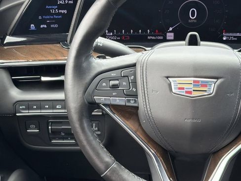 Used 2023 Cadillac Escalade ESV Sport Platinum w/ LPO, ONYX Package AWD/4WD image 8