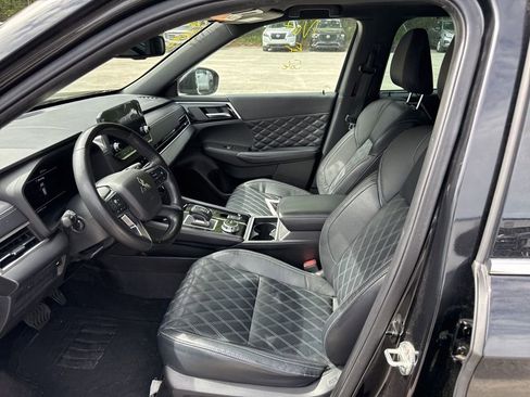 Used 2023 Mitsubishi Outlander SEL image 7