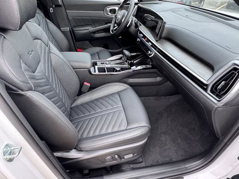 New 2025 Kia Sorento SX Prestige AWD/4WD image 8