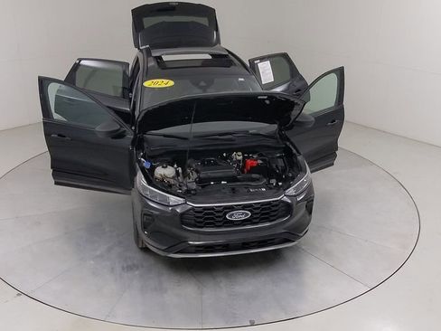Certified 2024 Ford Escape ST-Line w/ Tech Pack #1 AWD/4WD image 48