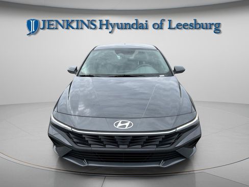 New 2026 Hyundai Elantra SEL Sport Premium FWD image 10