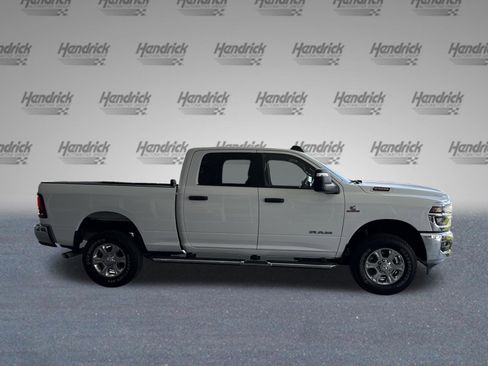 Used 2025 RAM 2500 Big Horn AWD/4WD image 10