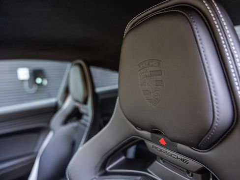 Certified 2026 Porsche 911 GT3 RWD image 15