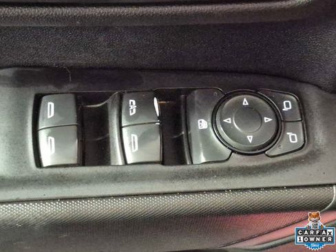 Used 2021 Chevrolet Silverado 1500 Custom AWD/4WD image 15