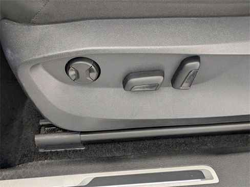 Used 2024 Volkswagen Tiguan Wolfsburg Edition image 14