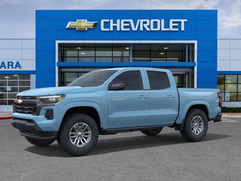New 2026 Chevrolet Colorado LT RWD image 2